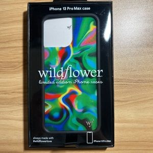 Wildflower Case Jaded London Trippy Green iPhone 13 Pro Max